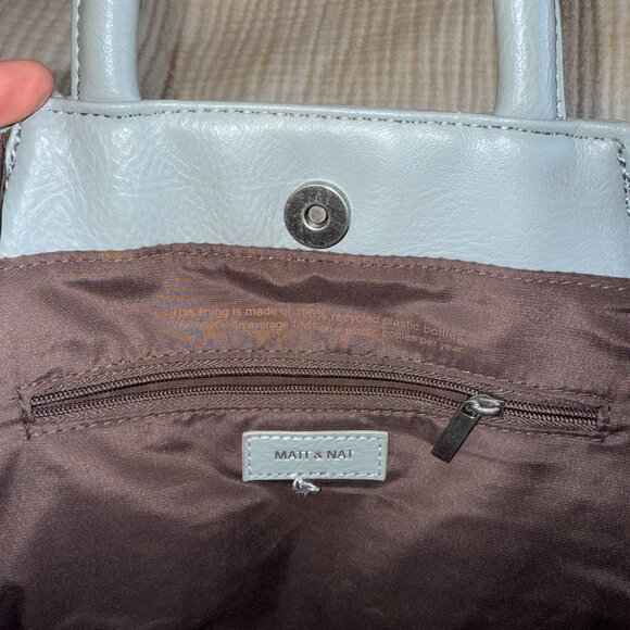 Matt & Nat Vegan Medium Backpack Light Blue - Picture 5 of 6